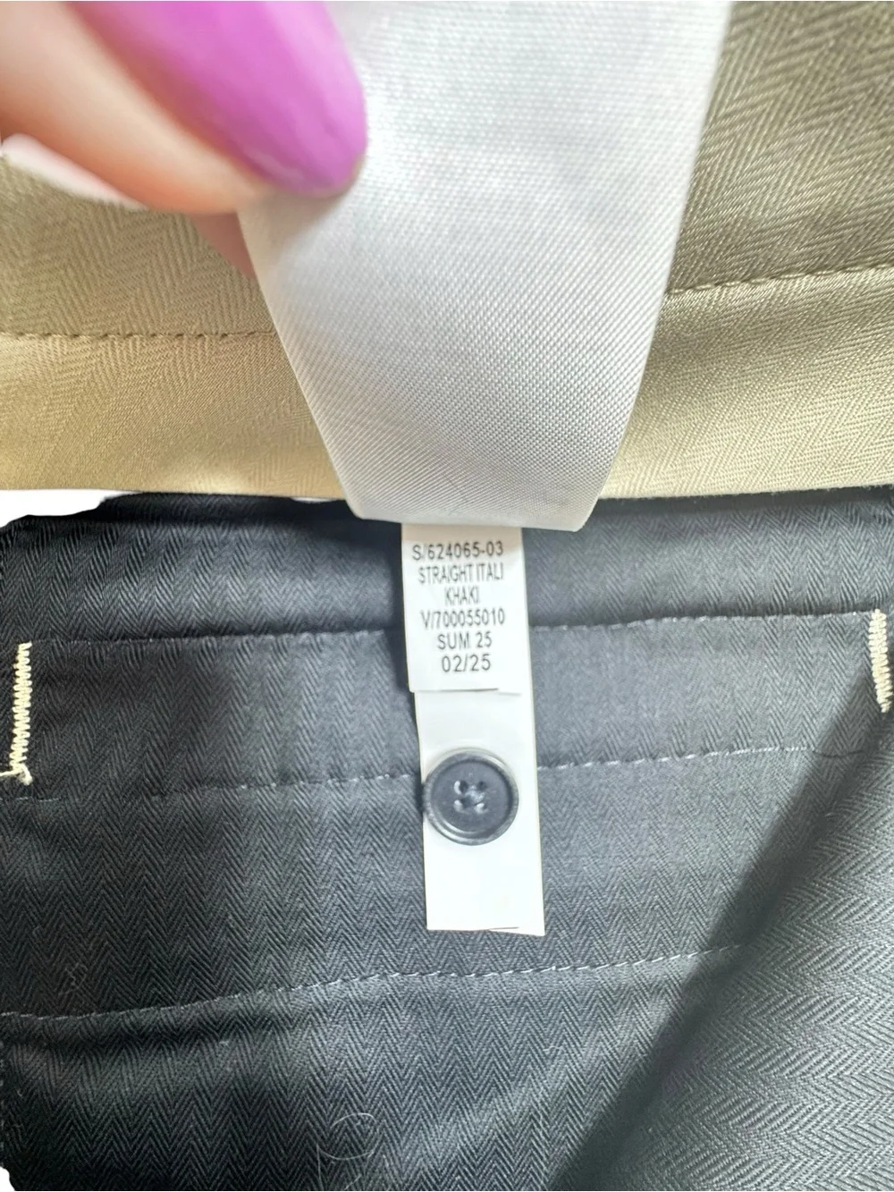 Banana Republic questions leave